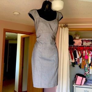 Fitted grey dress